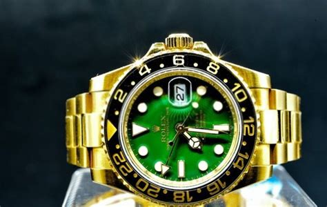 does rolex tick or sweep|why does a rolex not tick.